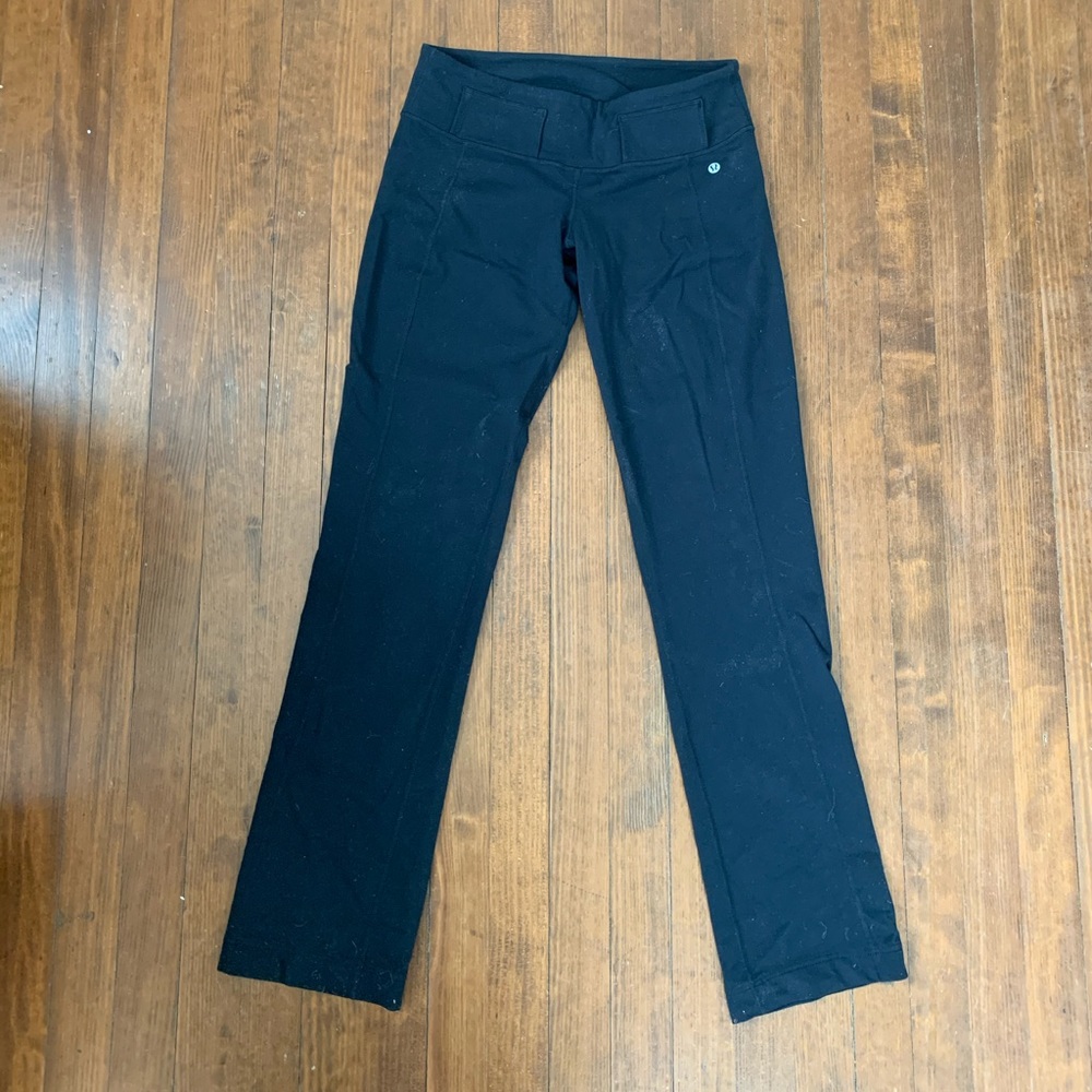 Lululemon yoga pants